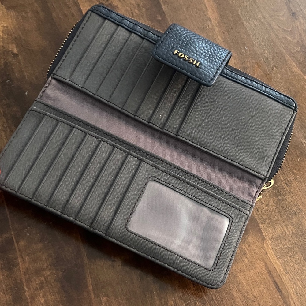 Fossil Navy blue Textured Leather Wristlet Wallet - Picture 6 of 13